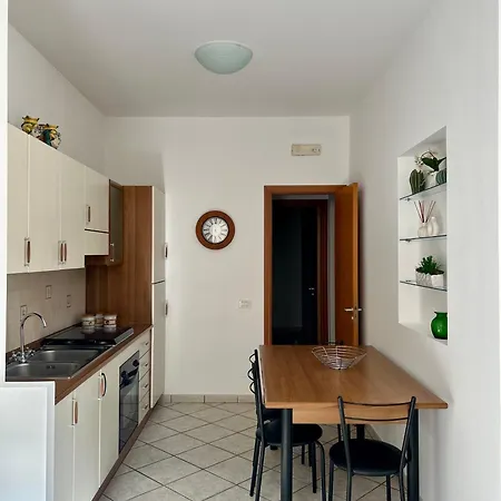 La Riviera Апартаменты