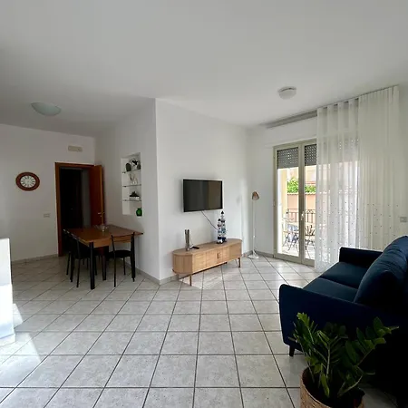 La Riviera Марина-ди-Рагуза